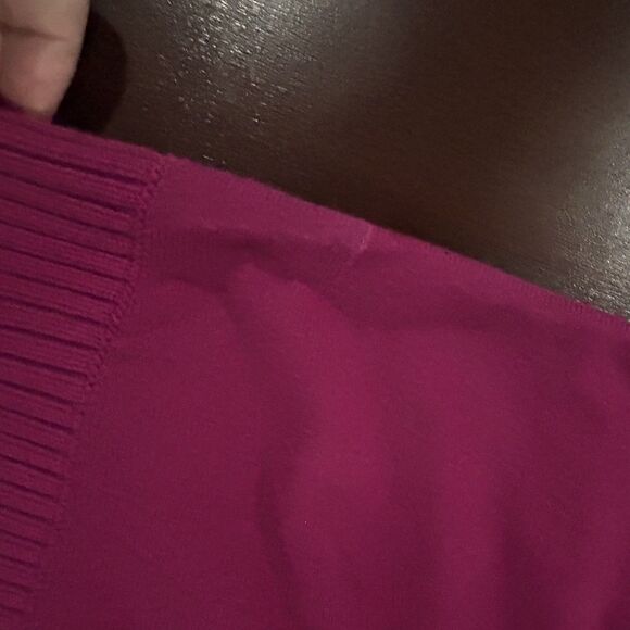 The Limited Y2K Magenta Button Shoulder Sweater Size Small Vintage Retro - Picture 12 of 13